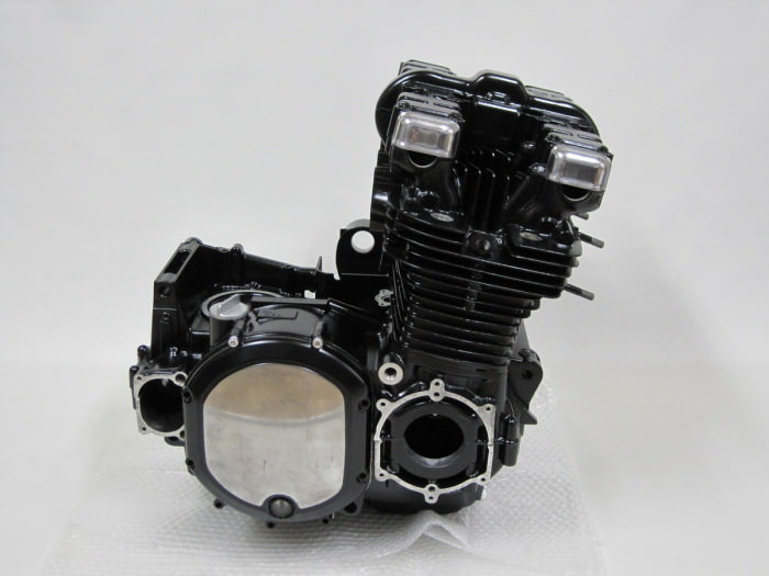 カワサキZ1000MK2エンジン塗装：エンジン専用耐熱塗装ST9000