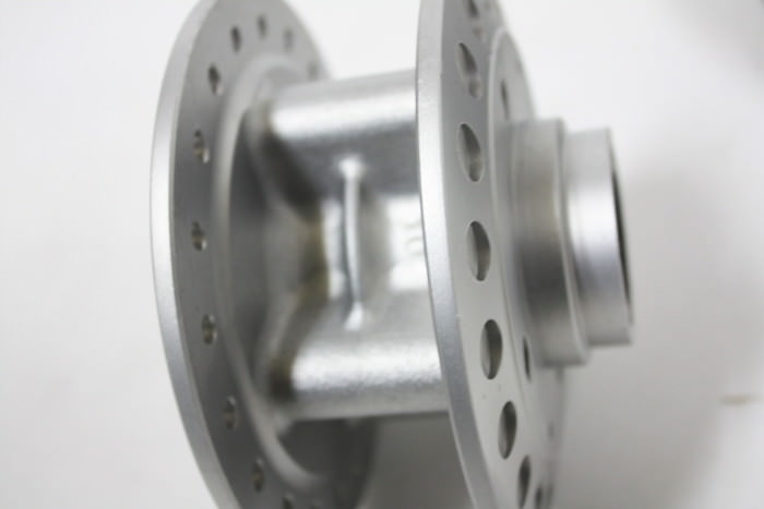 バイクハブ：ガラスビーズ光沢処理