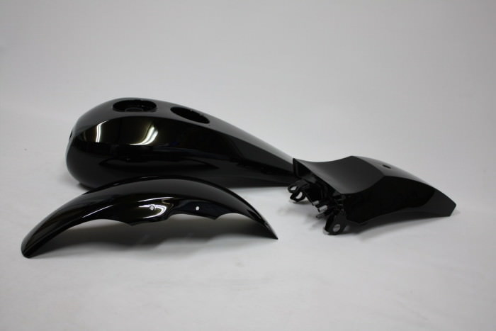 ハーレーダビッドソン外装塗装：オールペイント鏡面加工