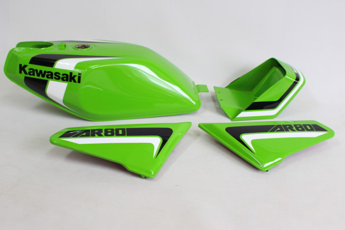 カワサキAR80外装塗装：純正再現塗装