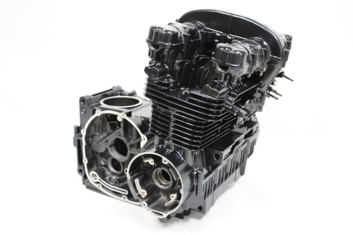 カワサキZ400FXエンジン塗装：エンジン専用耐熱塗装ST9000