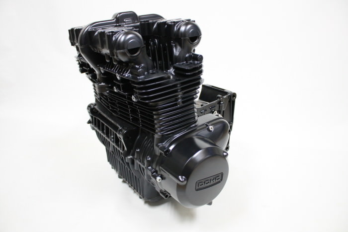 カワサキZ2エンジン塗装：エンジン専用耐熱塗装ST9000