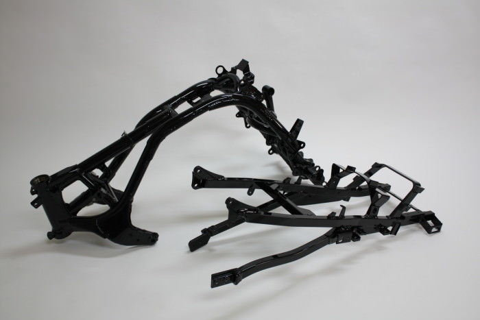 カワサキGPZ900Rフレーム塗装：ダイヤモンドコーティング