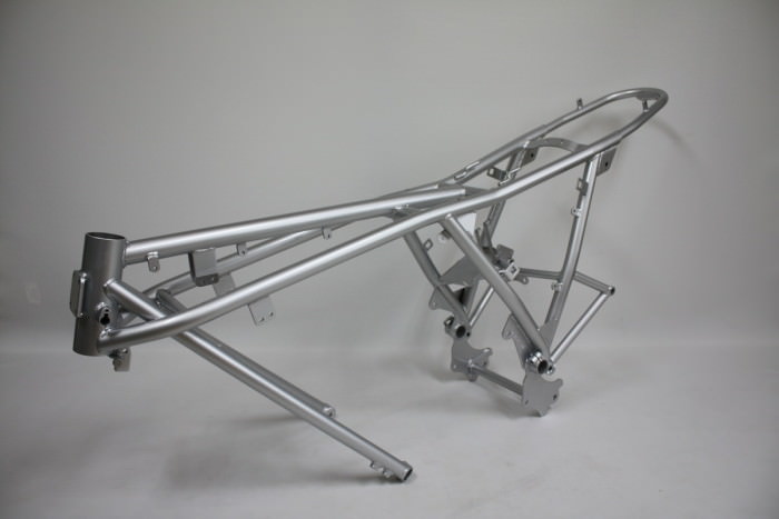 DUCATIフレーム塗装：ダイヤモンドコーティング