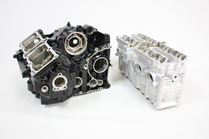 ホンダFZR250エンジン塗装：エンジン専用耐熱塗装ST9000