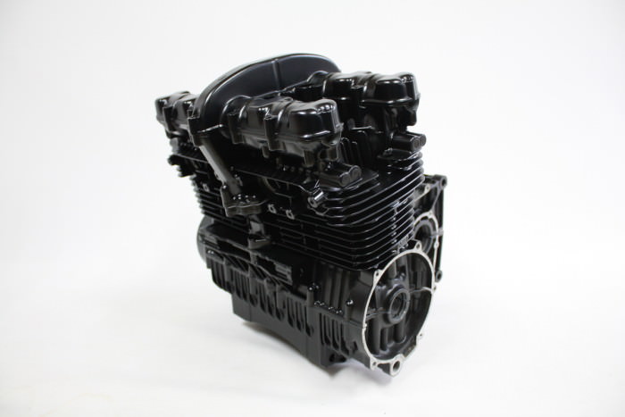 カワサキZ400FXエンジン塗装：エンジン専用耐熱塗装ST9000