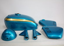 ホンダCB750Four外装塗装：純正再現塗装