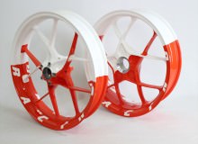 KTMホイール塗装：ダイヤモンドコーティング