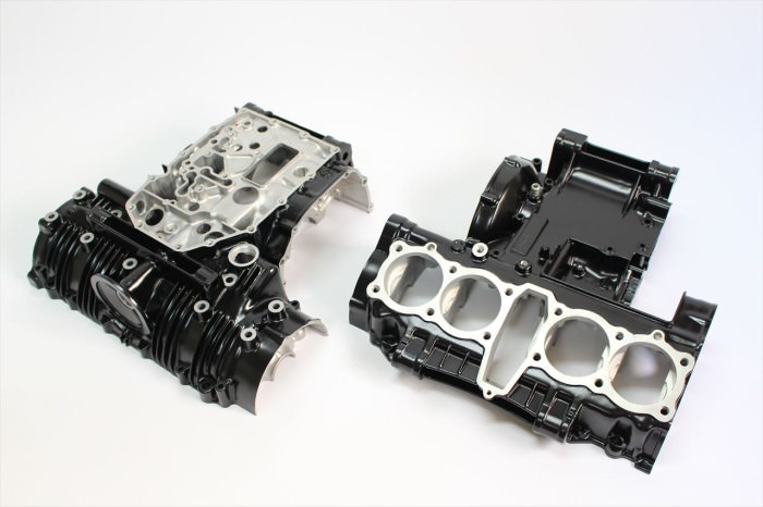 ホンダCB1100Rエンジン塗装：エンジン専用耐熱塗装ST9000