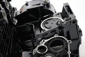 Z2エンジン塗装