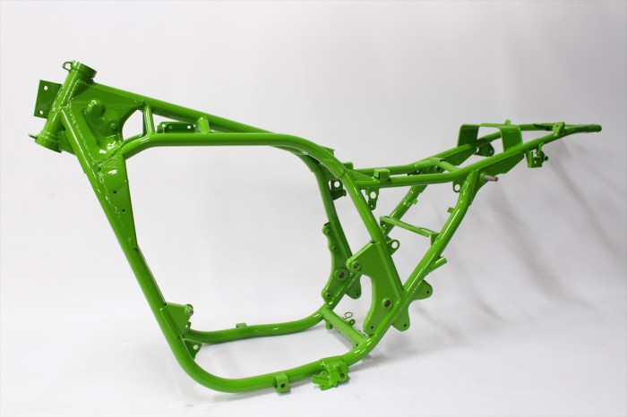 カワサキZ1100Rフレーム塗装：ダイヤモンドコーティング指定グリーン