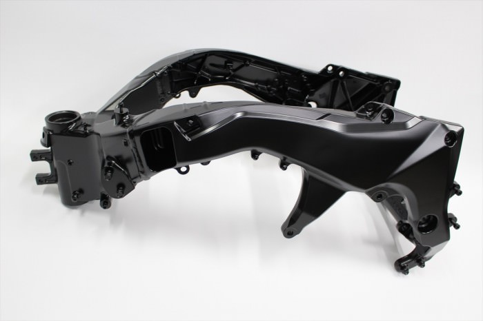 カワサキninja1000フレーム塗装：ダイヤモンドコーティング