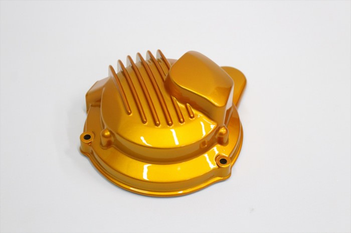 ホンダCB1100Rエンジンカバー塗装：３コートキャンディー