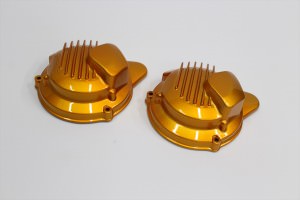 CB1100Rエンジンカバー塗装調色